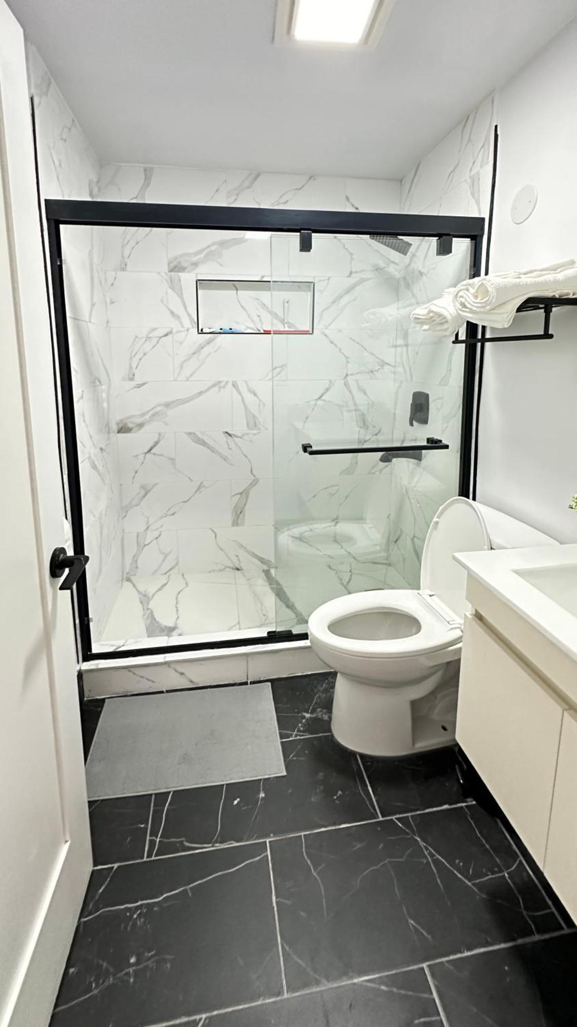 Modern 2Br Stylish & Cozy Unit Bed and Breakfast Los Angeles Exteriör bild