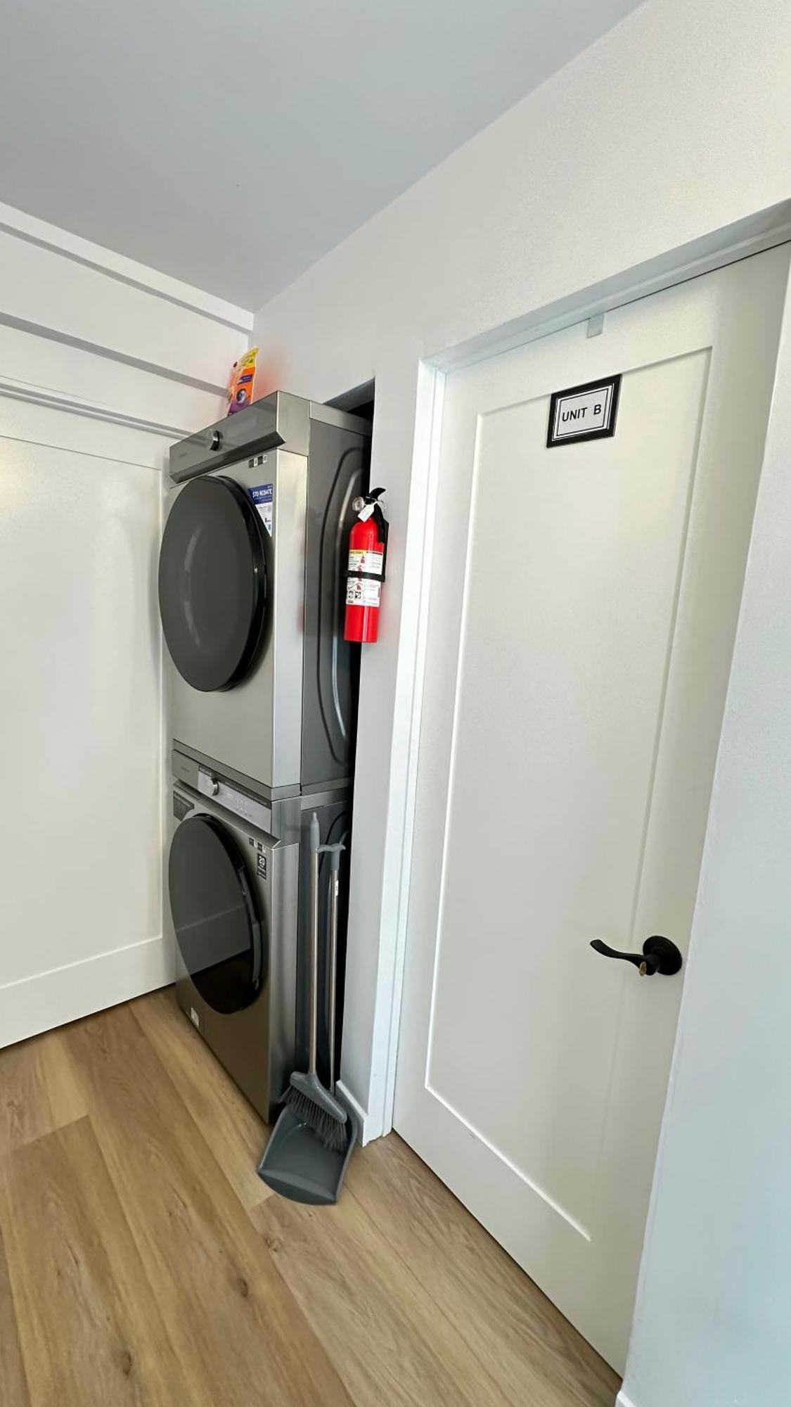 Modern 2Br Stylish & Cozy Unit Bed and Breakfast Los Angeles Exteriör bild